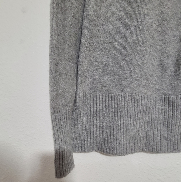 Tahari fair isle sweater - Picture 3 of 8